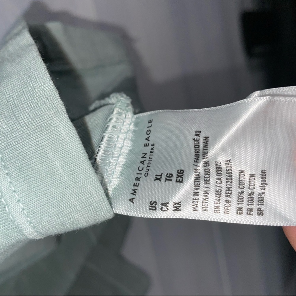 XL Super Soft Standard Fit American Eagle T-Shirt - Picture 4 of 5